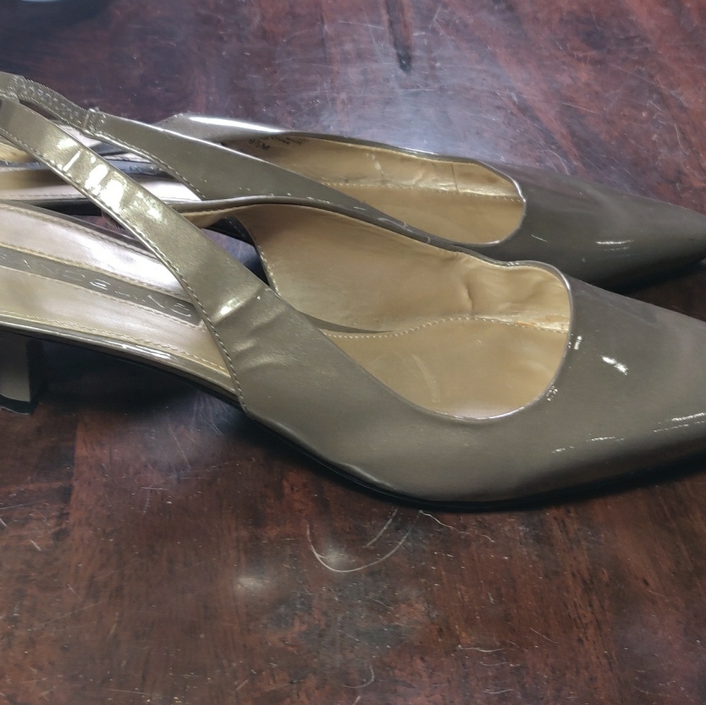 Bandolino Grey Heels